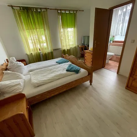 Gaestehaus Plattfuss